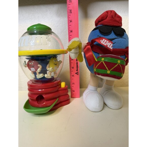M&M's Collectible Spinning Candy Dispenser & Blue M&M Plush Drummer Lot of 2 - Picture 5 of 15